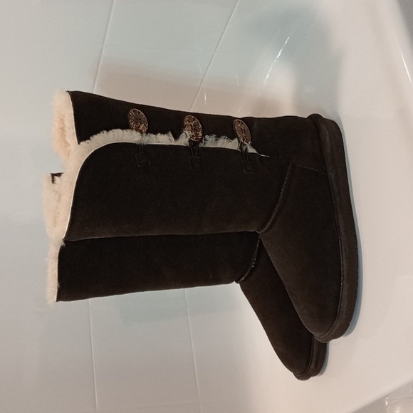 BearPaw Women's Brown Suede Fur Lined Winter Boots - Picture 4 of 9